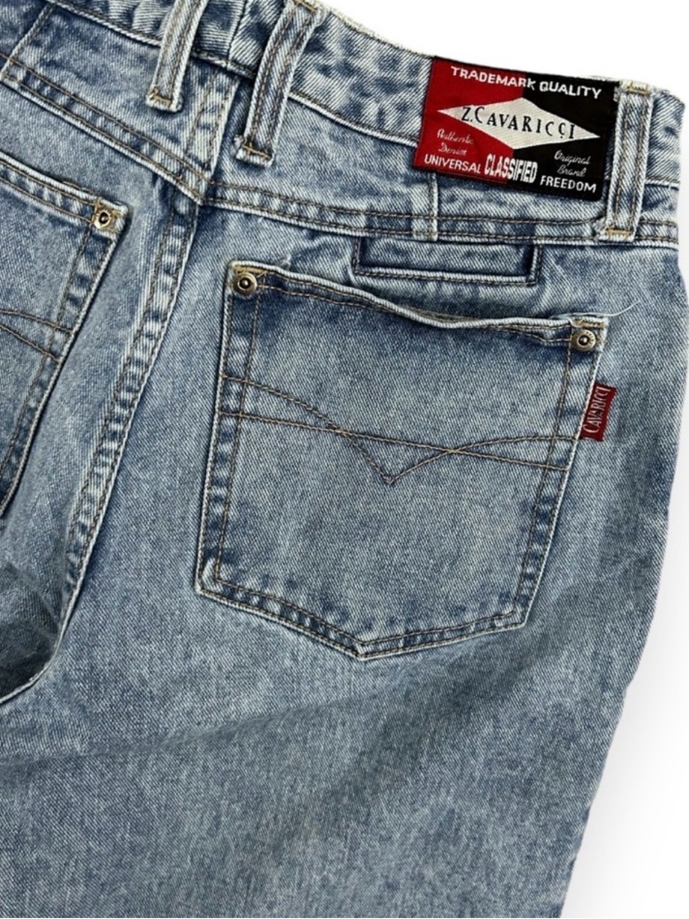 Vintage 80s Z. Cavaricci Light Wash Denim High Waisted Slim Fit Tapered Jeans
